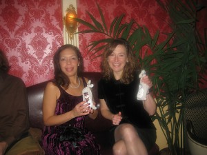 EKM and Moi looking very pleased with our holiday gift bags. Love those prezzies...