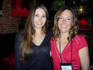 Hope catches up with Marjorie M Liu during the break.