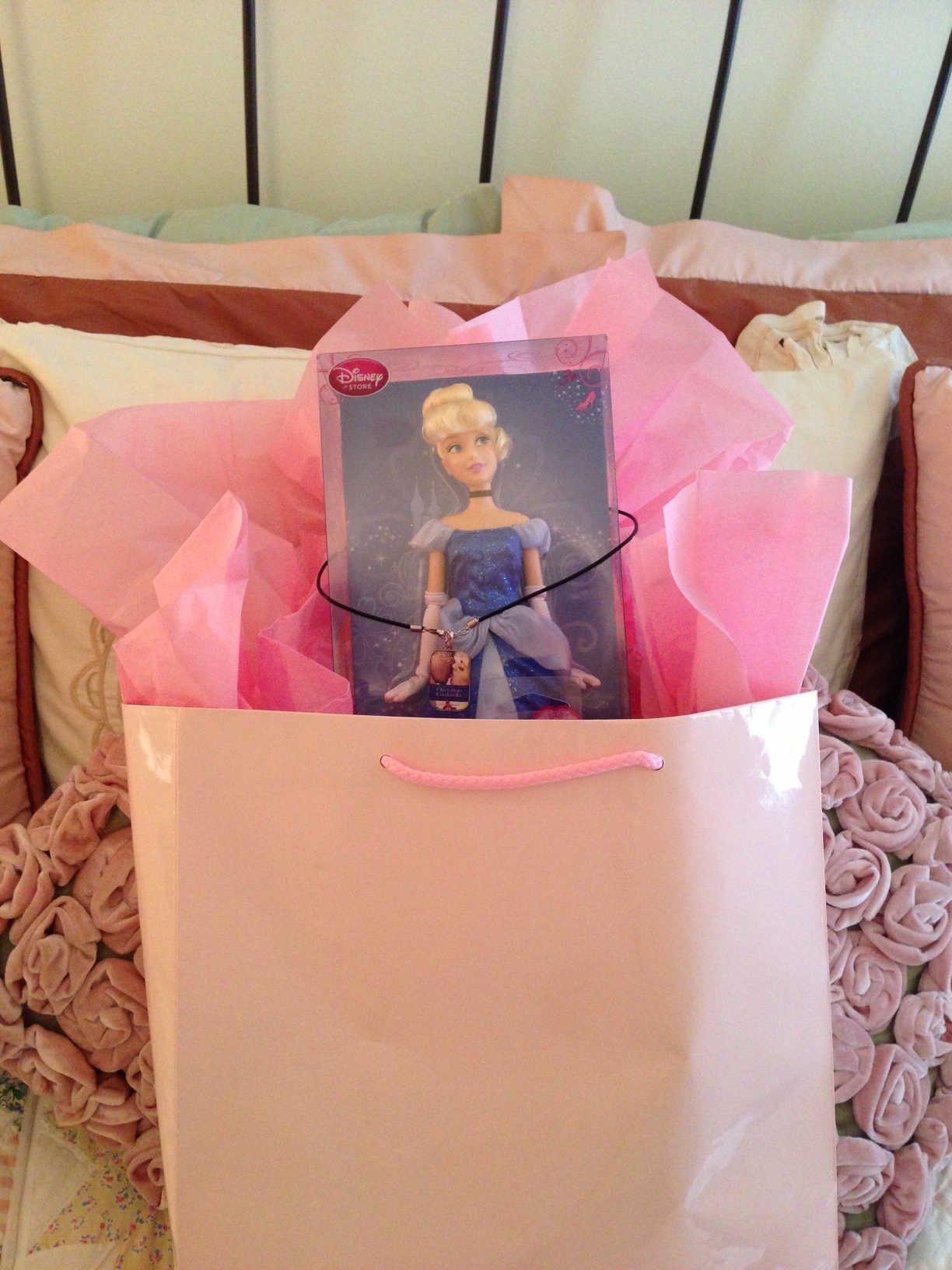 Suddenly_Cinderella_Gift_Basket_12-27-12